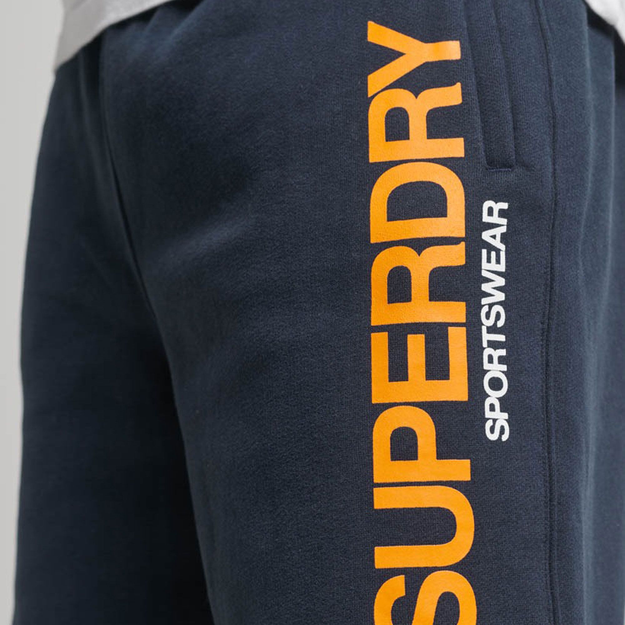 Superdry Code Loose Short Heren