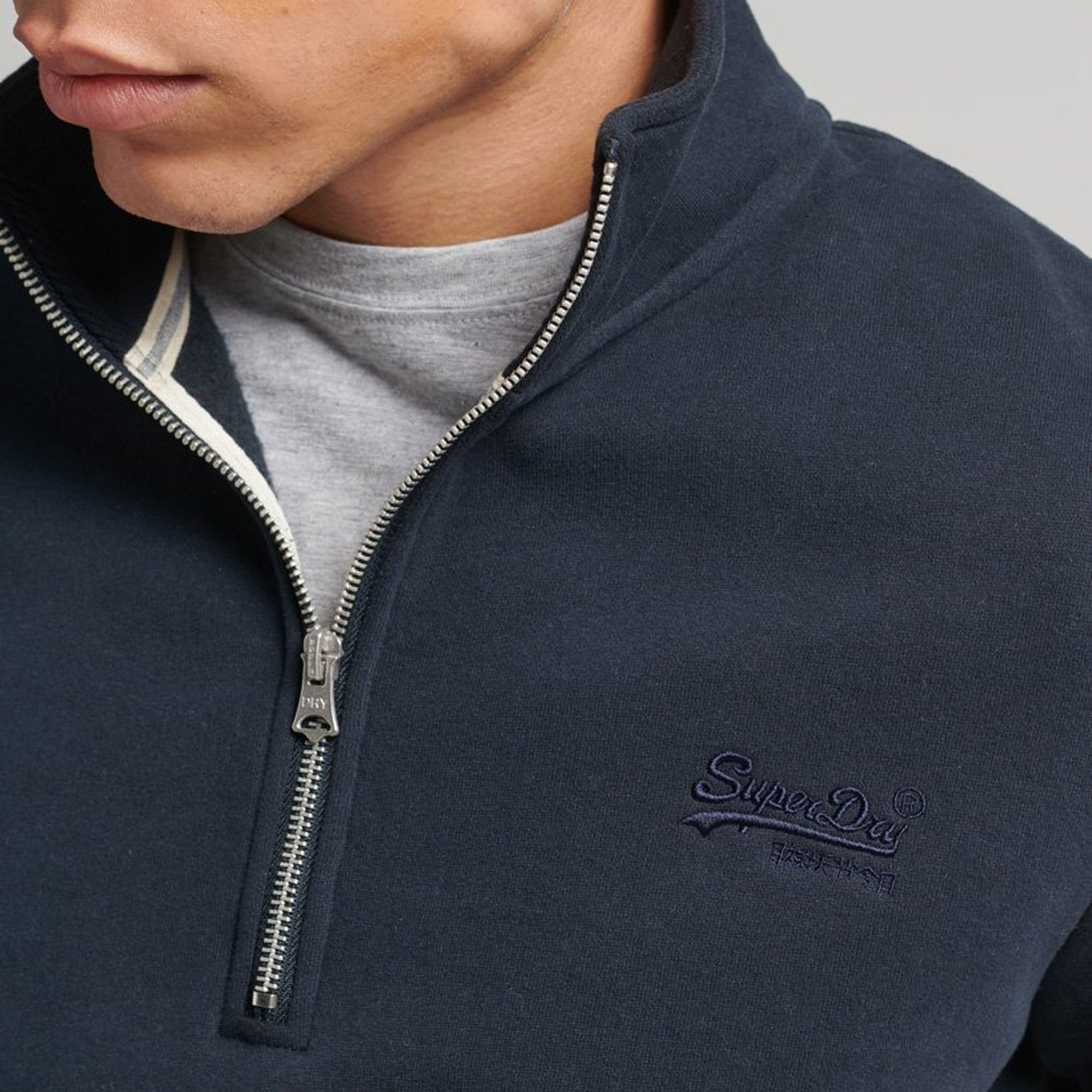Superdry Vintage Logo Embossed Half Zip Henley Trui Heren