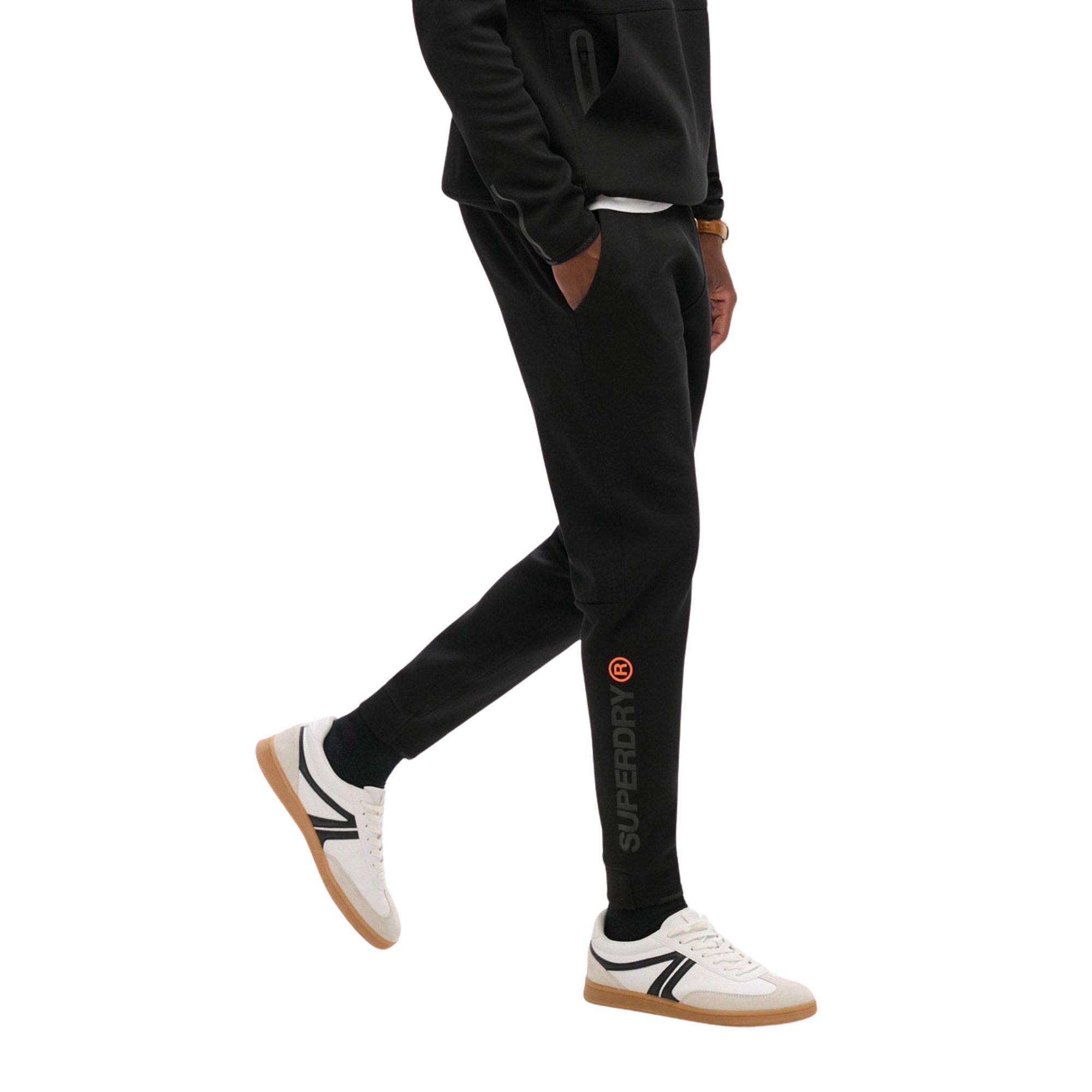 Superdry Tech Logo Tapered Joggingbroek Heren