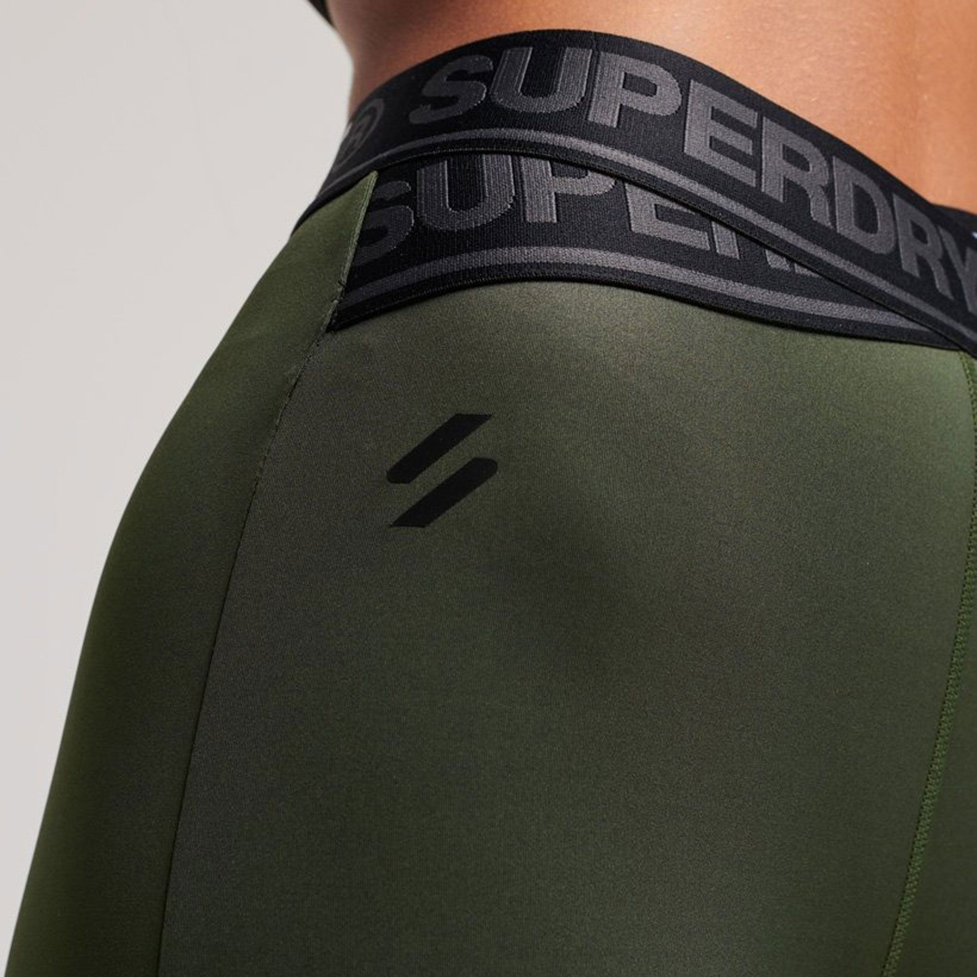 Superdry Training Cross 7/8 Tight Dames