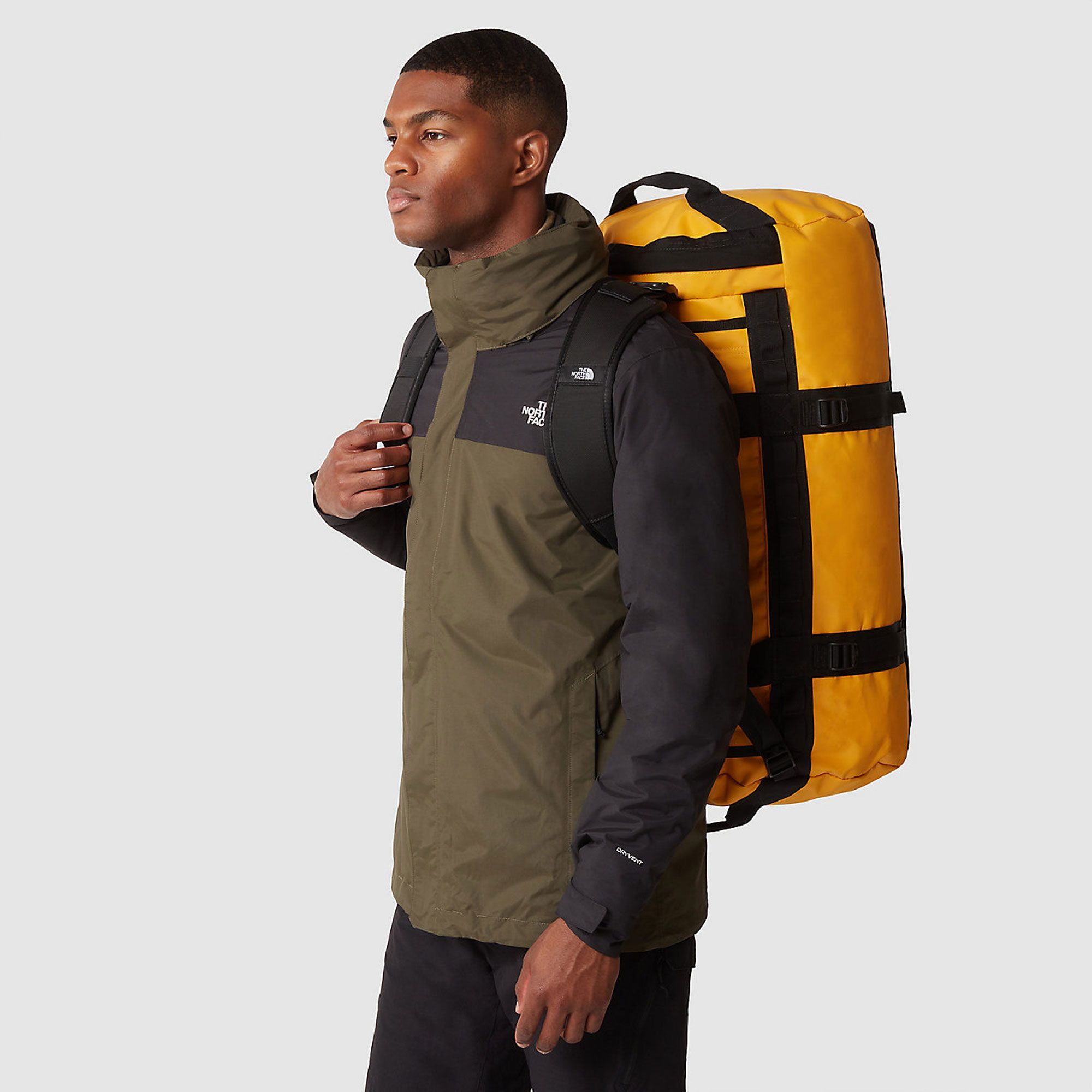 The North Face Base Camp Duffel M (71L) | Plutosport