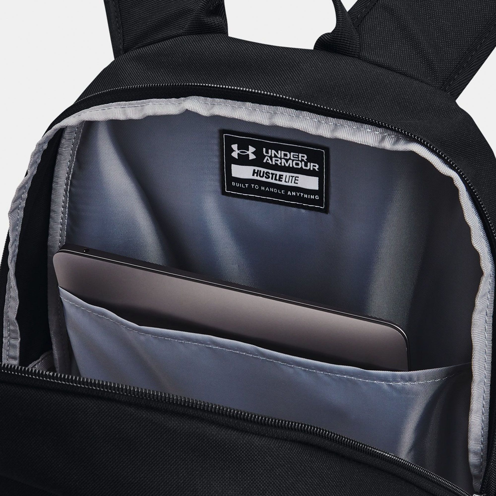 Under Armour Hustle Lite Rugtas
