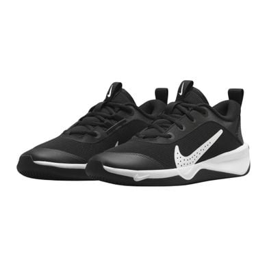 Nike-Omni-Multi-Court-Indoorschoenen-Junior-2404191443