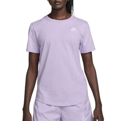 Nike-Sportswear-Club-Essentials-Shirt-Dames-2404121033