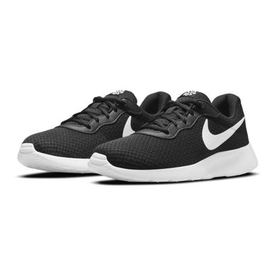 Nike-Tanjun-Sneakers-Heren-2202041517