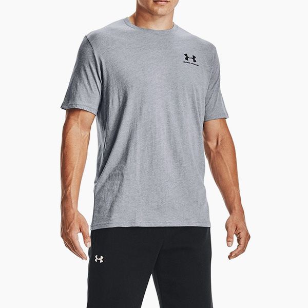 Under Armour shirts & tops